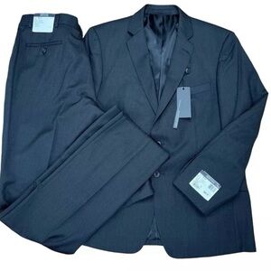 Kenneth Cole Reaction Wool Polyester Suit 44R Pant 38 Gray The Slim Collection